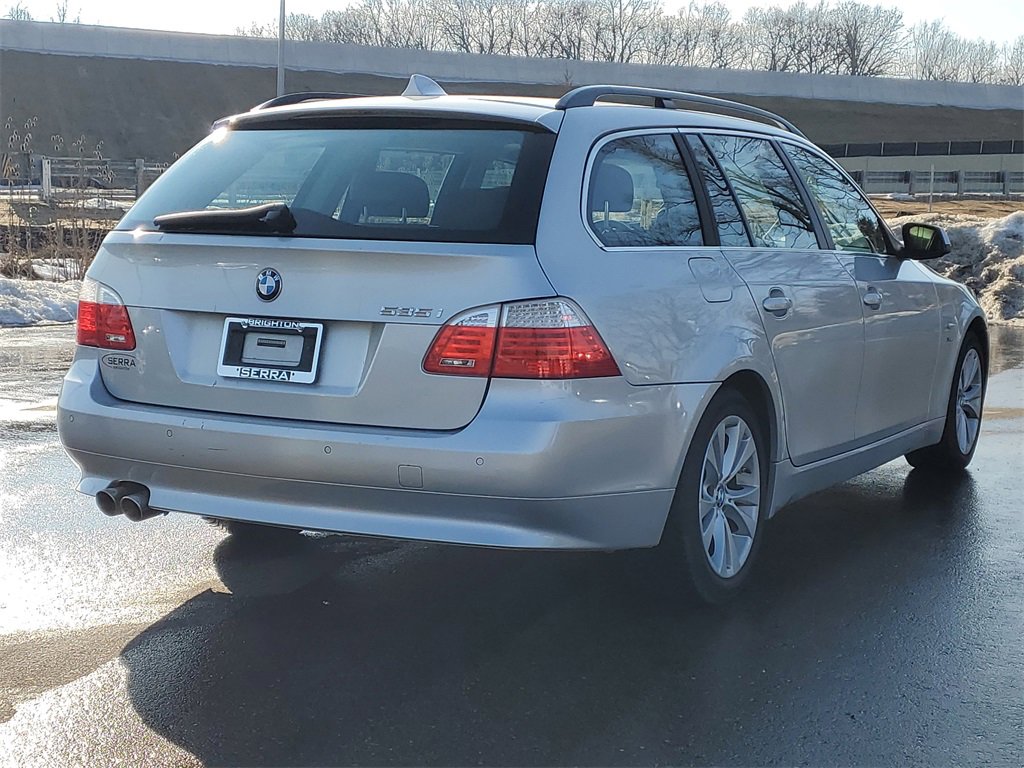 Used 2010 BMW 535i xDrive Wagon image 3