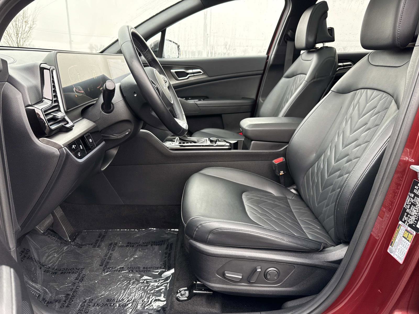 Used 2024 Kia Sportage X-Line w/ X-Line Premium Package image 23