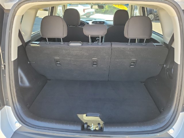 Used 2015 Kia Soul FWD image 6