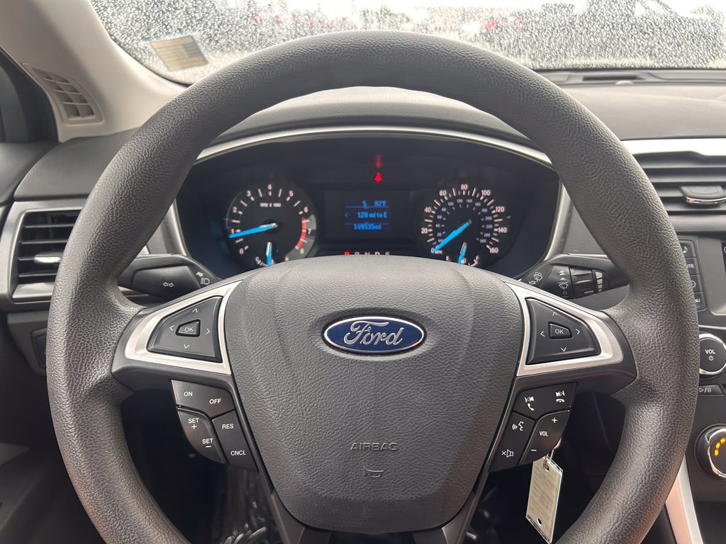 Used 2014 Ford Fusion S FWD image 24
