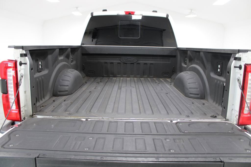 Used 2024 Ford F350 Lariat w/ Tremor Off-Road Package image 19
