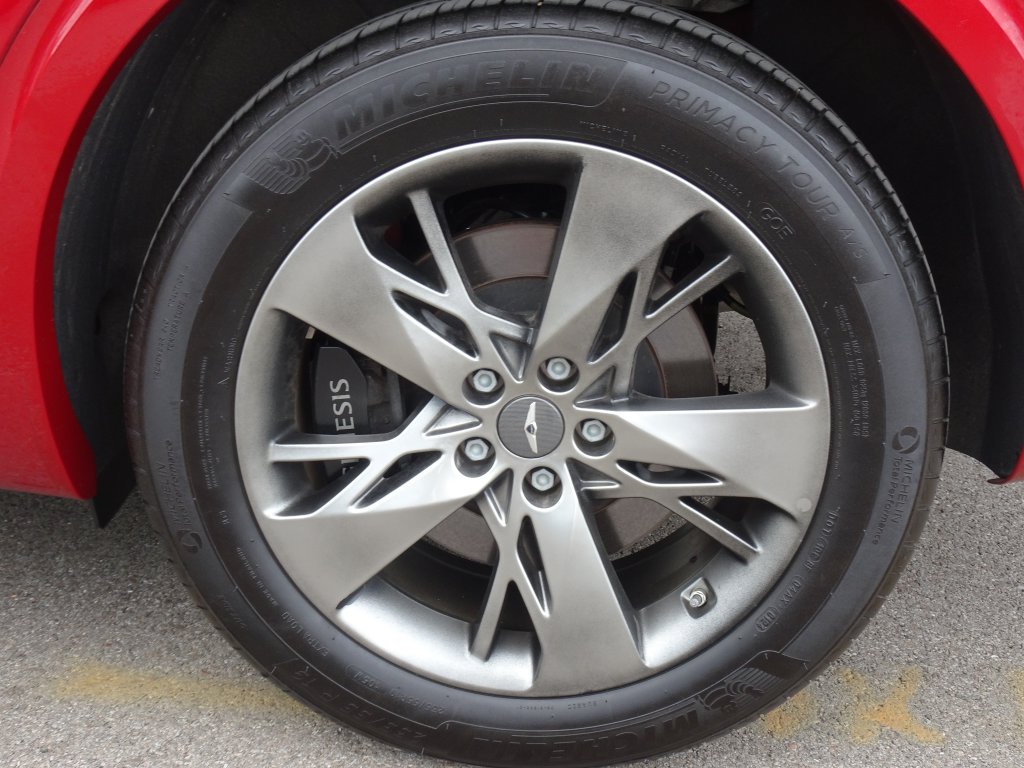 Used 2025 Genesis GV70 3.5T Sport AWD/4WD image 30