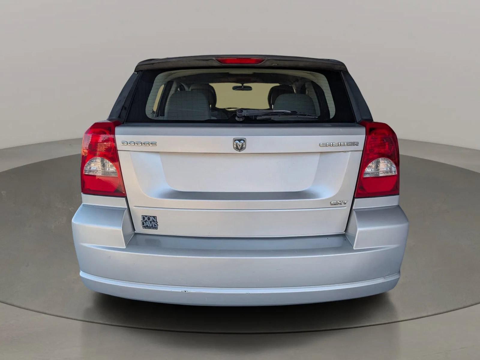 Used 2010 Dodge Caliber SXT FWD image 4