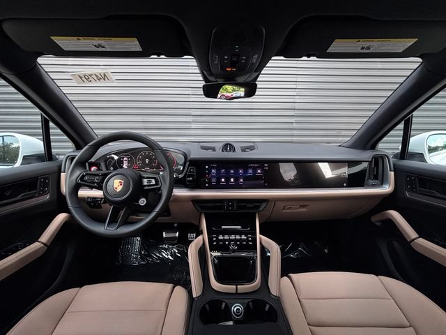 New 2026 Porsche Cayenne S AWD/4WD image 13