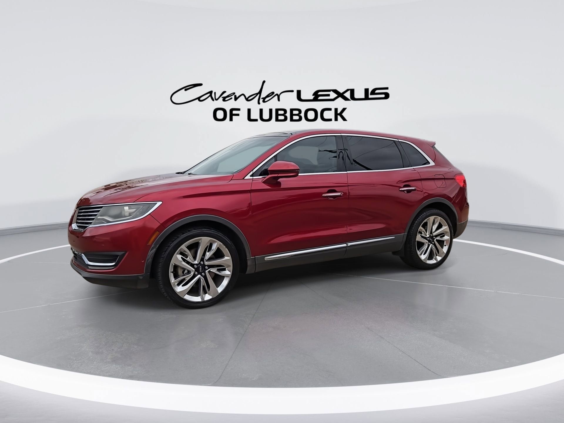 Used 2016 Lincoln MKX Reserve w/ Technology Package FWD image 5
