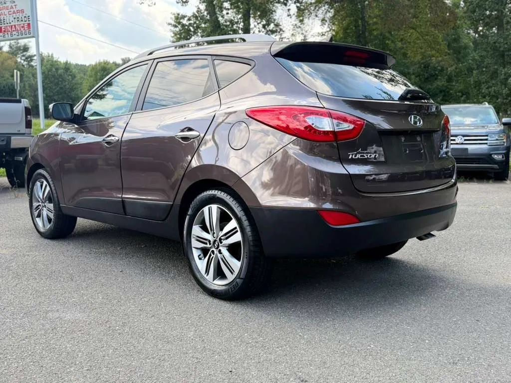 Used 2014 Hyundai Tucson Limited w/ Technology Package 02 FWD image 5