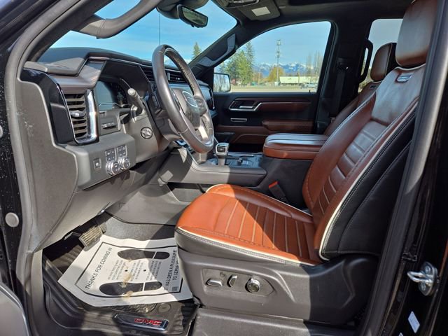 Used 2024 GMC Sierra 1500 Denali Ultimate image 3