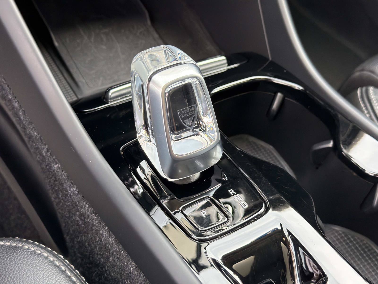 Certified 2023 Volvo XC40 B5 Ultimate AWD/4WD image 14