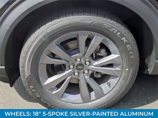 Certified 2022 Ford Explorer XLT w/ Equipment Group 202A image 9