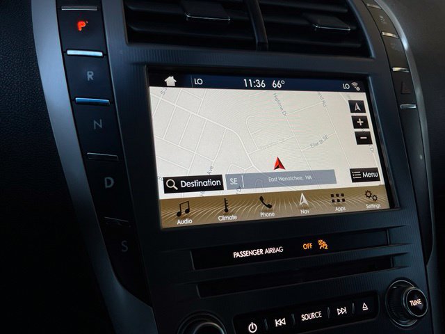Used 2017 Lincoln MKZ Select w/ Select Plus Package FWD image 9
