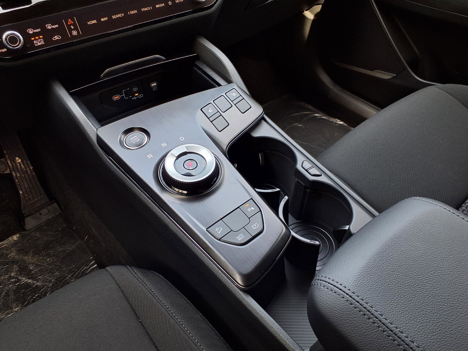 New 2026 Kia Sportage S image 9