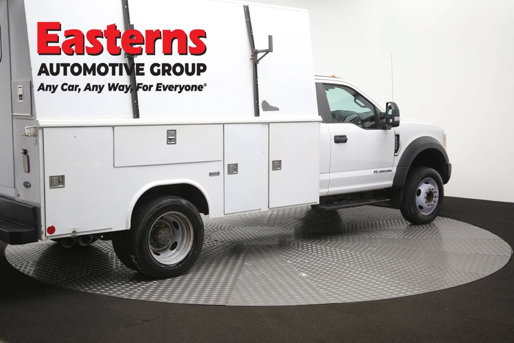 Used 2017 Ford F550 2WD Regular Cab Super Duty image 43