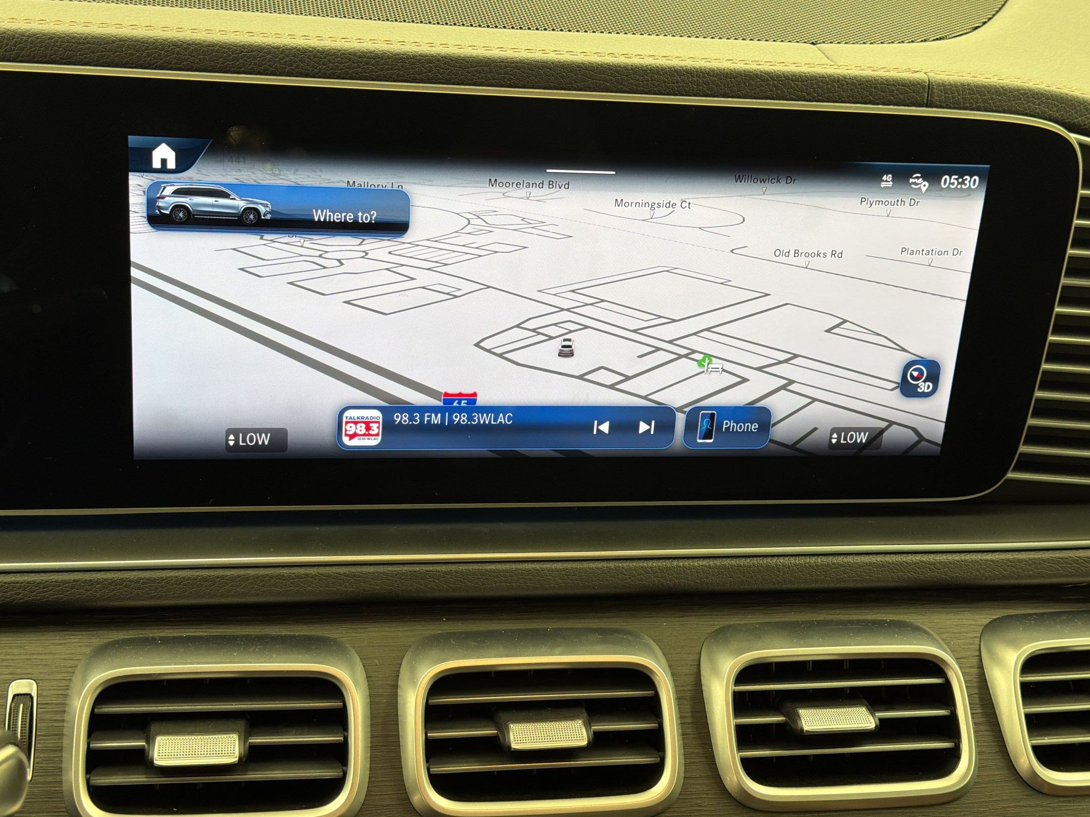 Used 2024 Mercedes-Benz GLS 450 4MATIC image 19