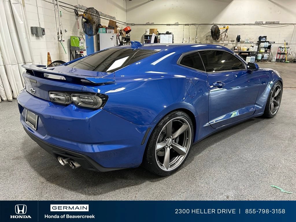Used 2019 Chevrolet Camaro SS RWD image 8