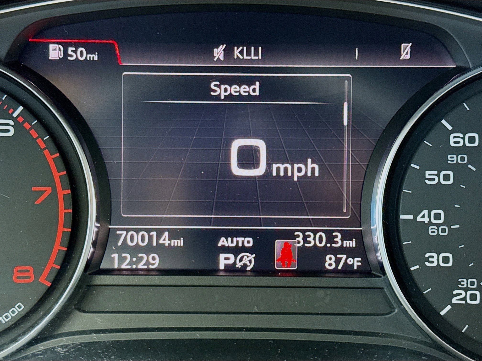 Used 2019 Audi A4 2.0T Premium image 8