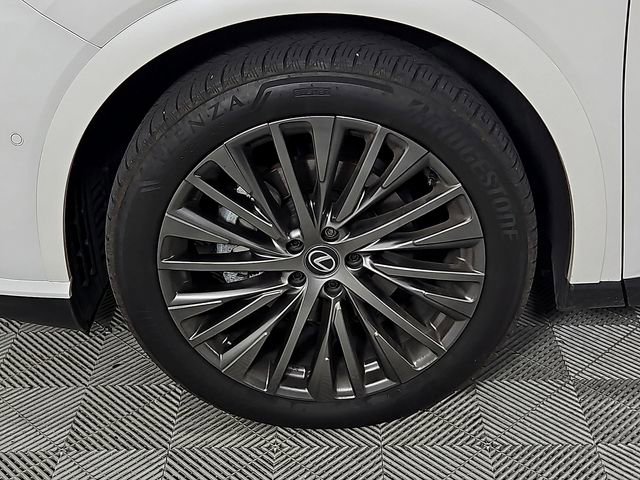 Used 2024 Lexus RX 350 FWD w/ Convenience Package image 9