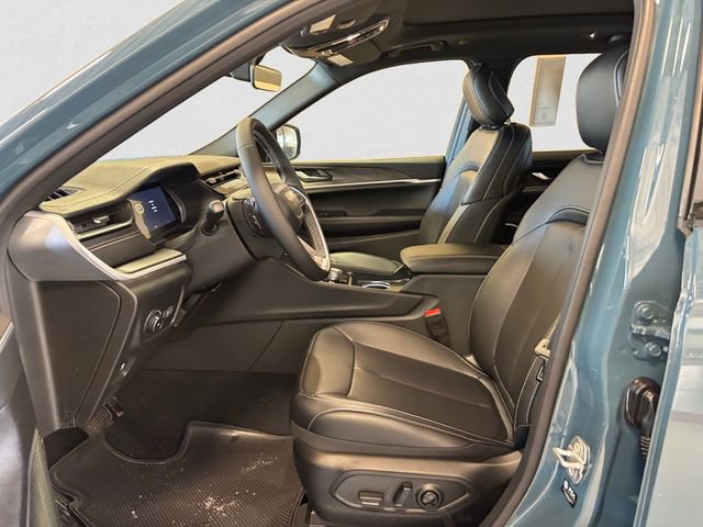 New 2026 Jeep Grand Cherokee Limited w/ Limited Altitude Package image 10