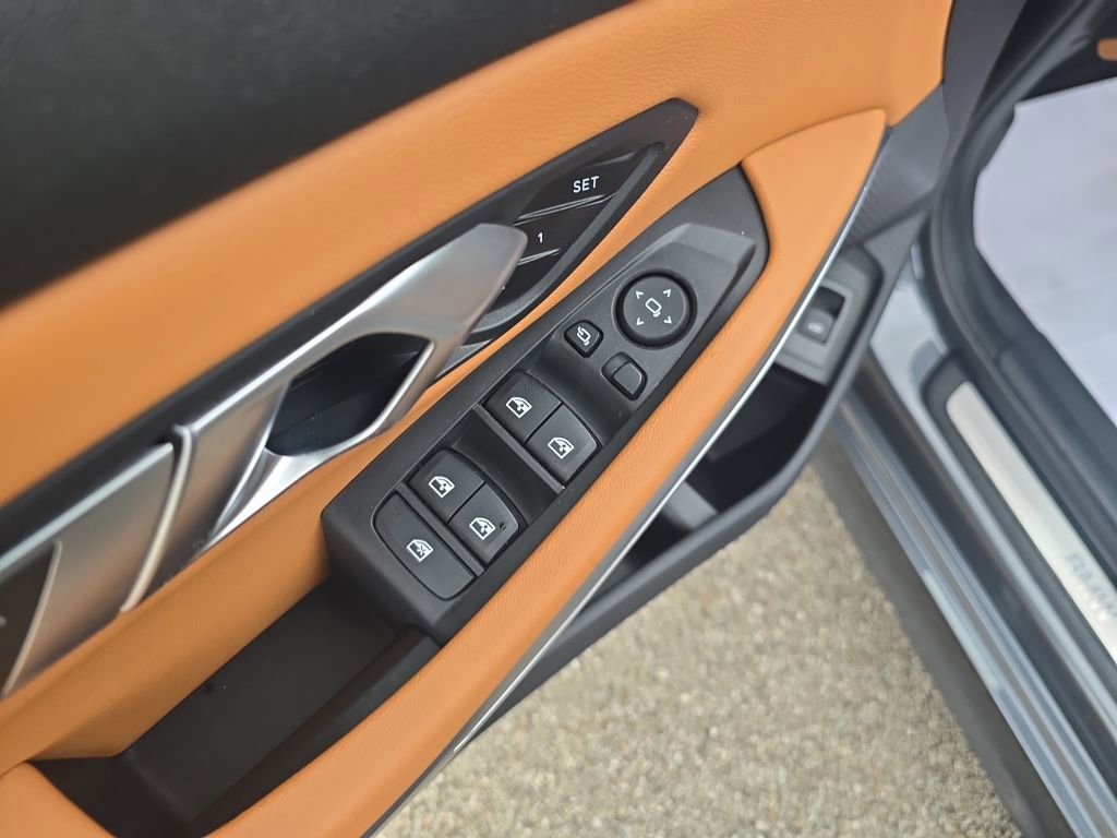 Used 2022 BMW 330e xDrive w/ Premium Package image 12