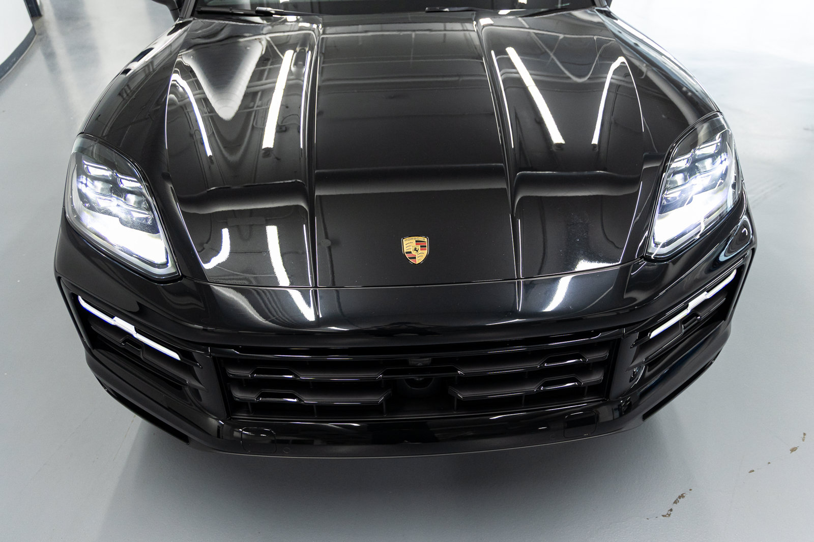Used 2026 Porsche Cayenne S AWD/4WD image 9