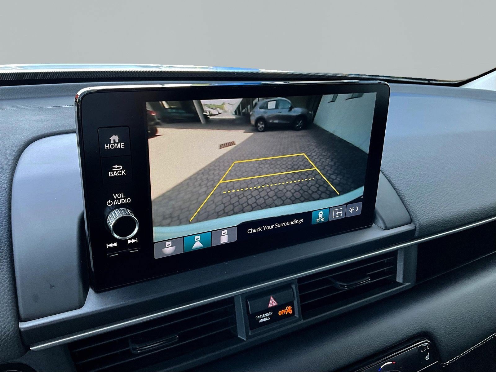 Used 2025 Honda Pilot EX-L image 14