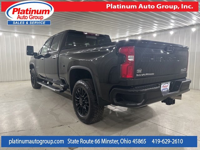 Used 2022 Chevrolet Silverado 2500 High Country w/ Z71 Off-Road Package image 3