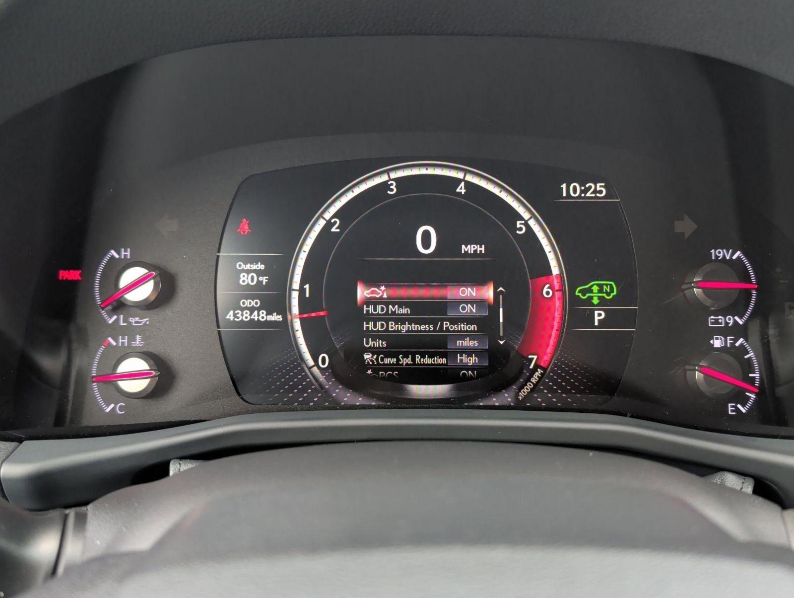 Used 2023 Lexus LX 600 F Sport w/ Accessory Package (Z1) image 16