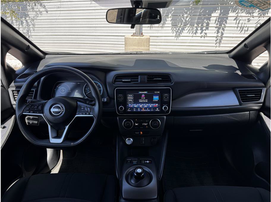 Used 2025 Nissan Leaf S FWD image 18