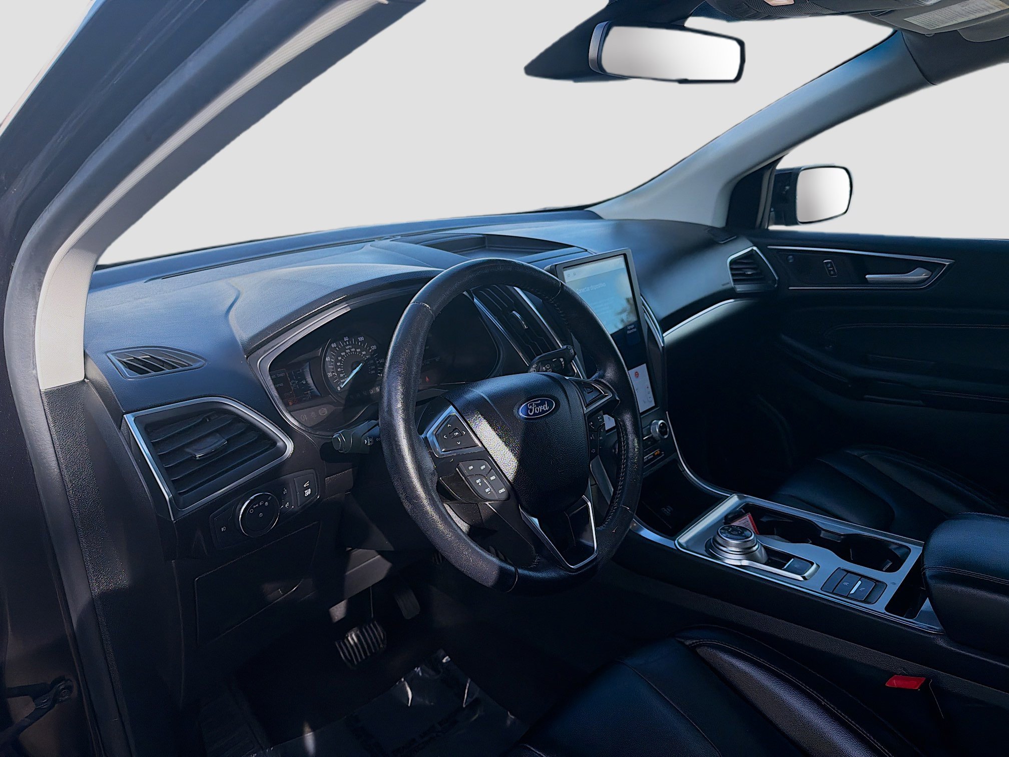 Used 2022 Ford Edge Titanium image 7