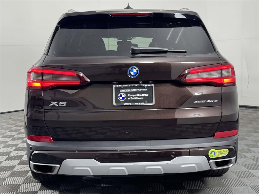 Used 2023 BMW X5 xDrive45e w/ Executive Package image 9