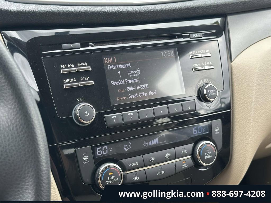 Used 2016 Nissan Rogue SV FWD image 22