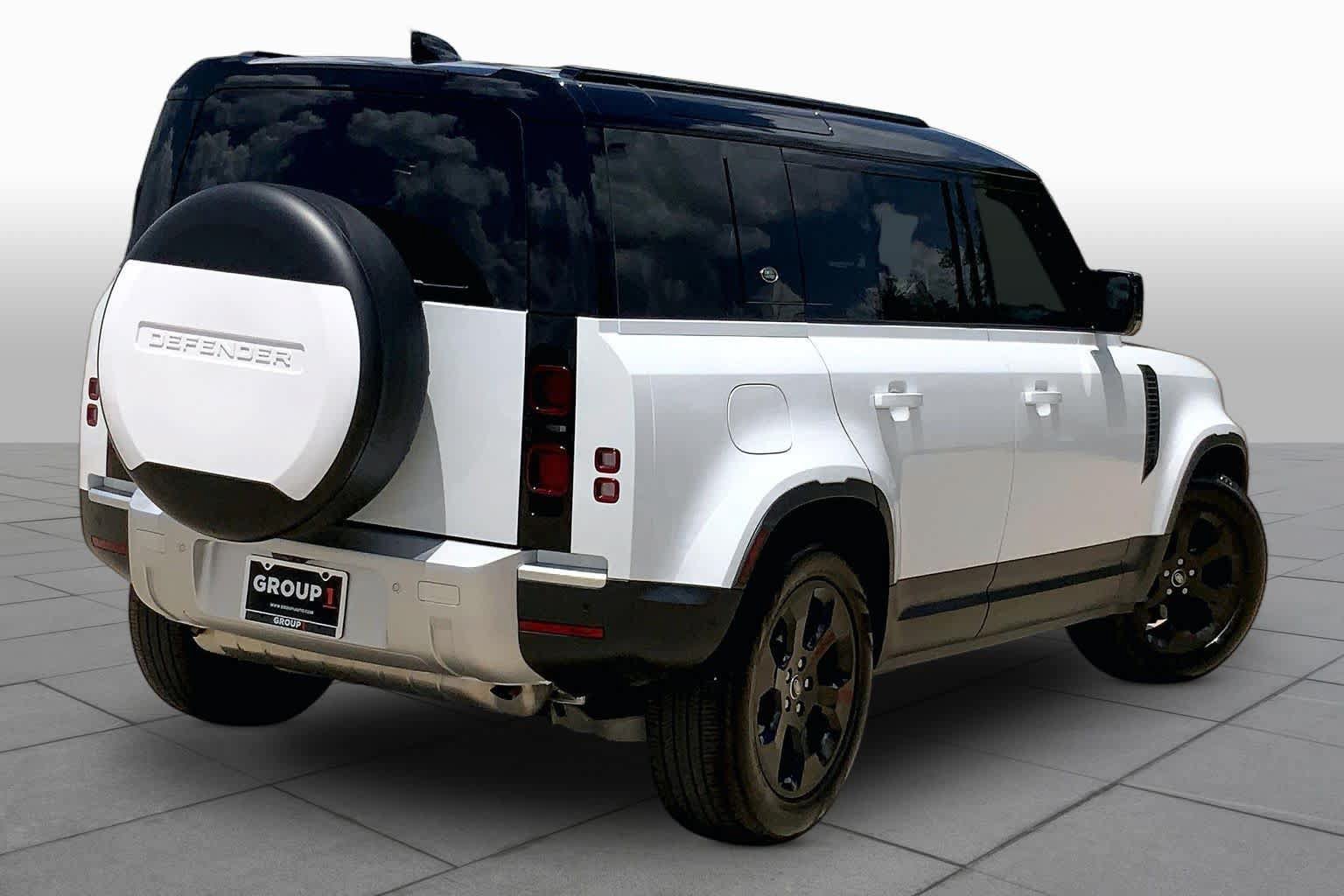 Used 2024 Land Rover Defender 110 S AWD/4WD image 12