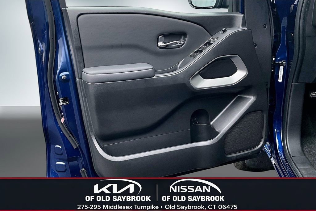 Used 2023 Nissan Frontier SV w/ SV Convenience Package image 20