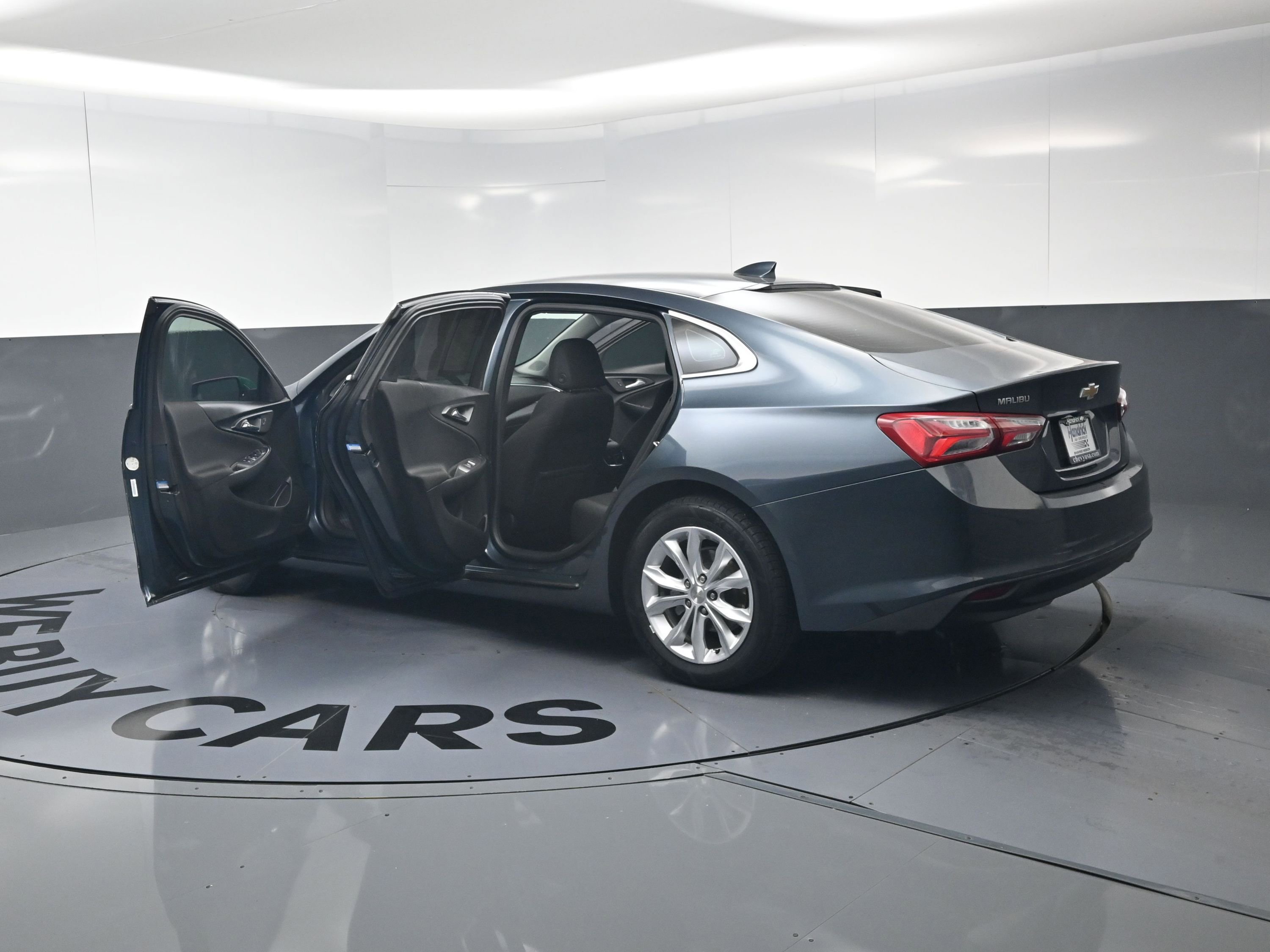 Used 2019 Chevrolet Malibu LT FWD image 28