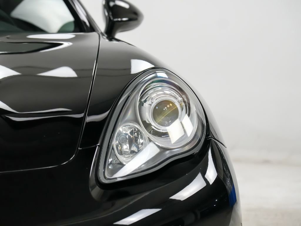 Used 2012 Porsche Panamera 4 image 6