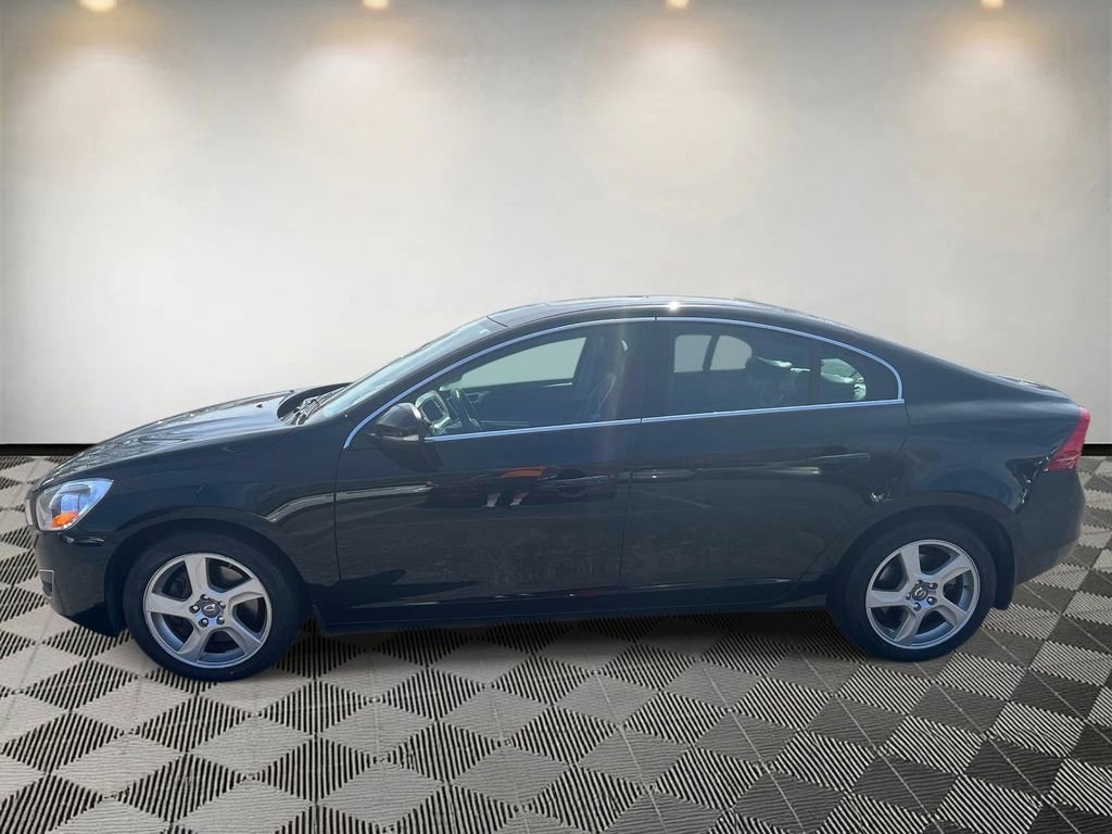 Used 2012 Volvo S60 T5 w/ Climate Pkg image 6
