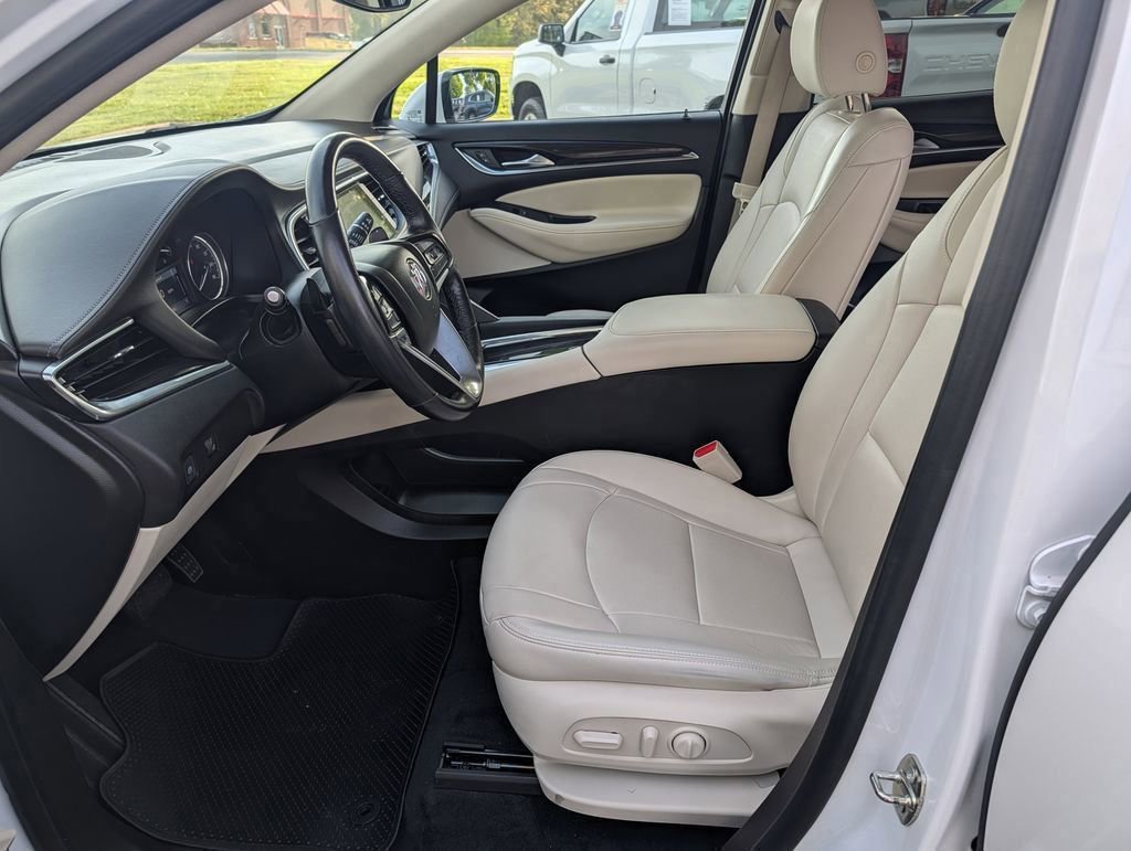 Used 2023 Buick Enclave Essence w/ Experience Buick Package image 13