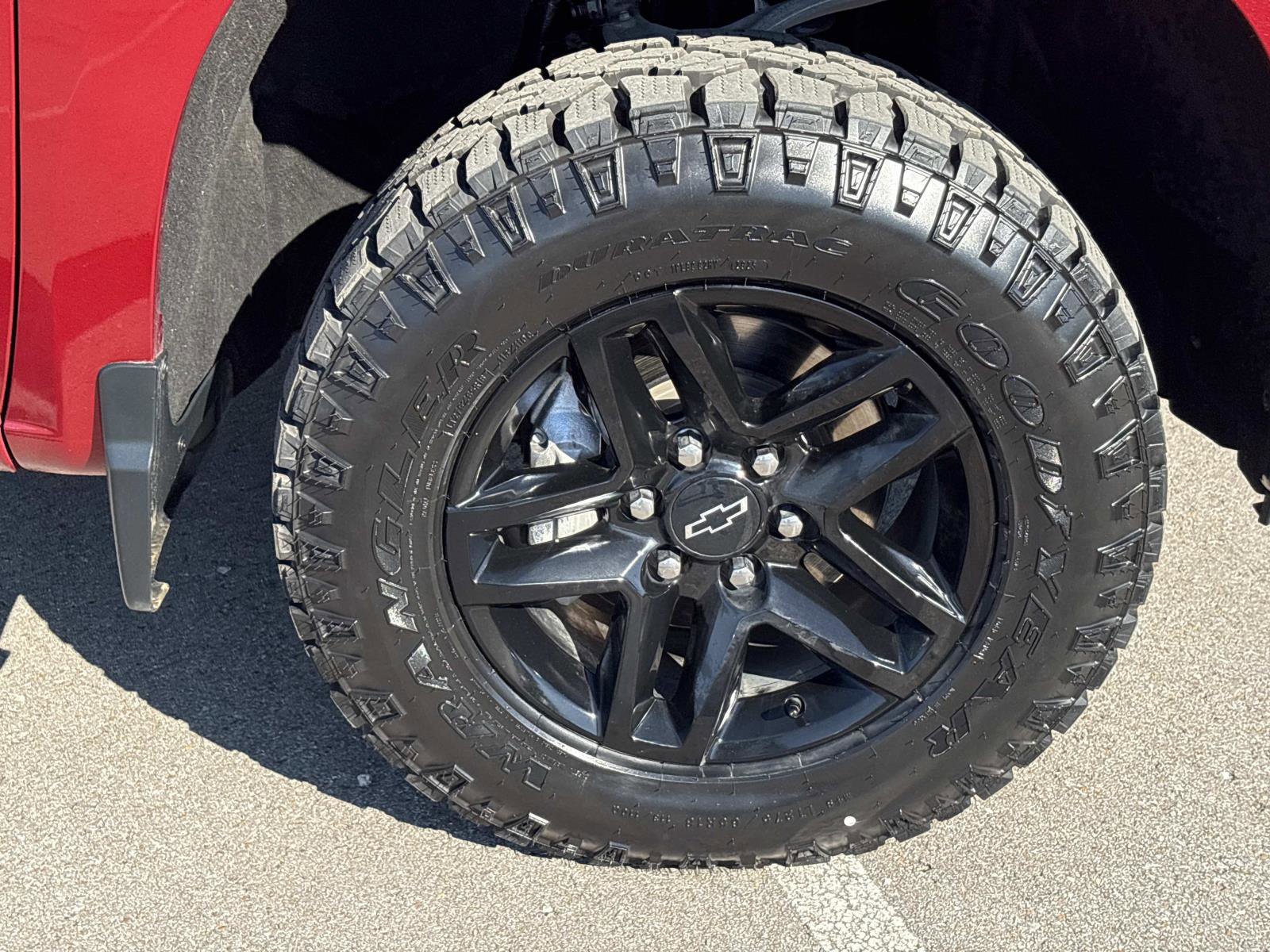 Used 2023 Chevrolet Silverado 1500 LT Trail Boss w/ Protection Package image 10