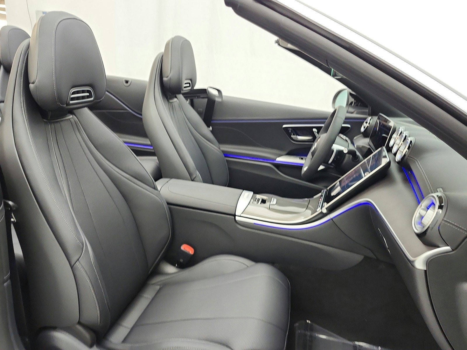 New 2026 Mercedes-Benz CLE 450 4MATIC Cabriolet image 16