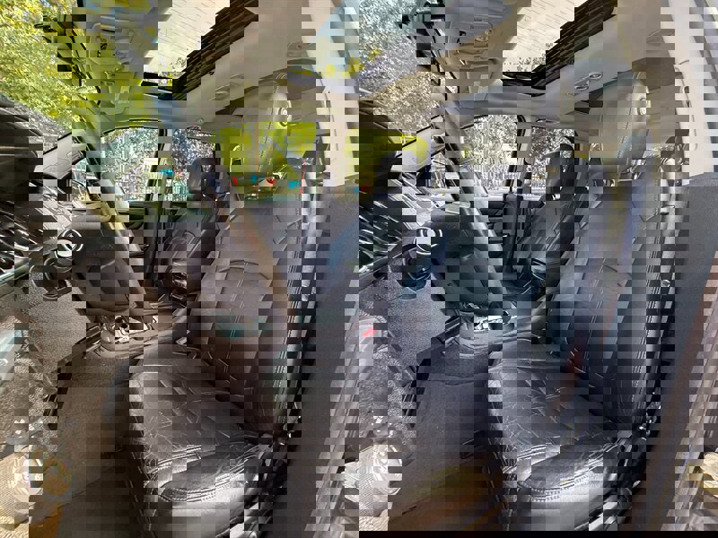 Used 2014 GMC Acadia SLT image 12