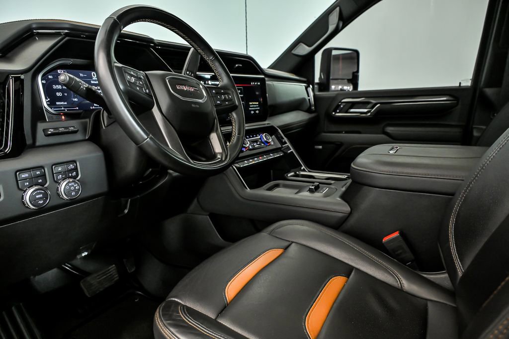 Used 2024 GMC Sierra 2500 AT4 w/ AT4 Premium Plus Package image 11