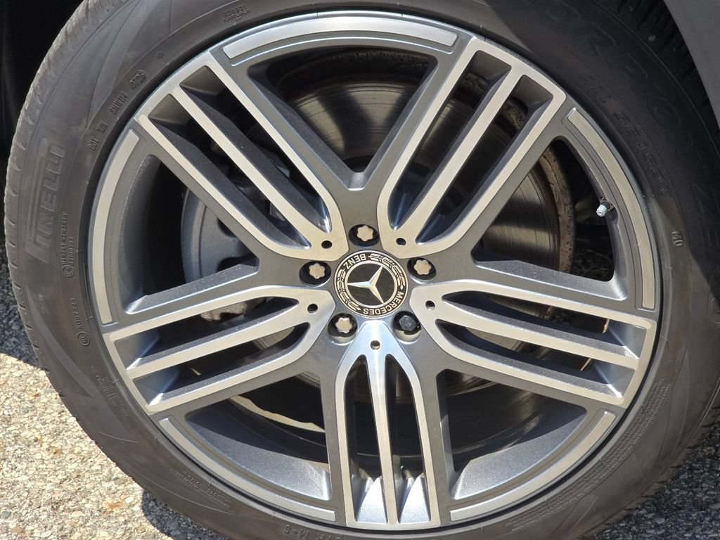Certified 2024 Mercedes-Benz GLS 450 4MATIC image 10