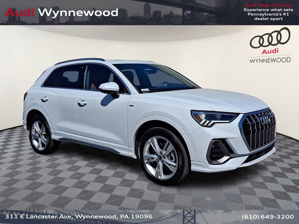 Used 2024 Audi Q3 2.0T Premium Plus AWD/4WD image 1