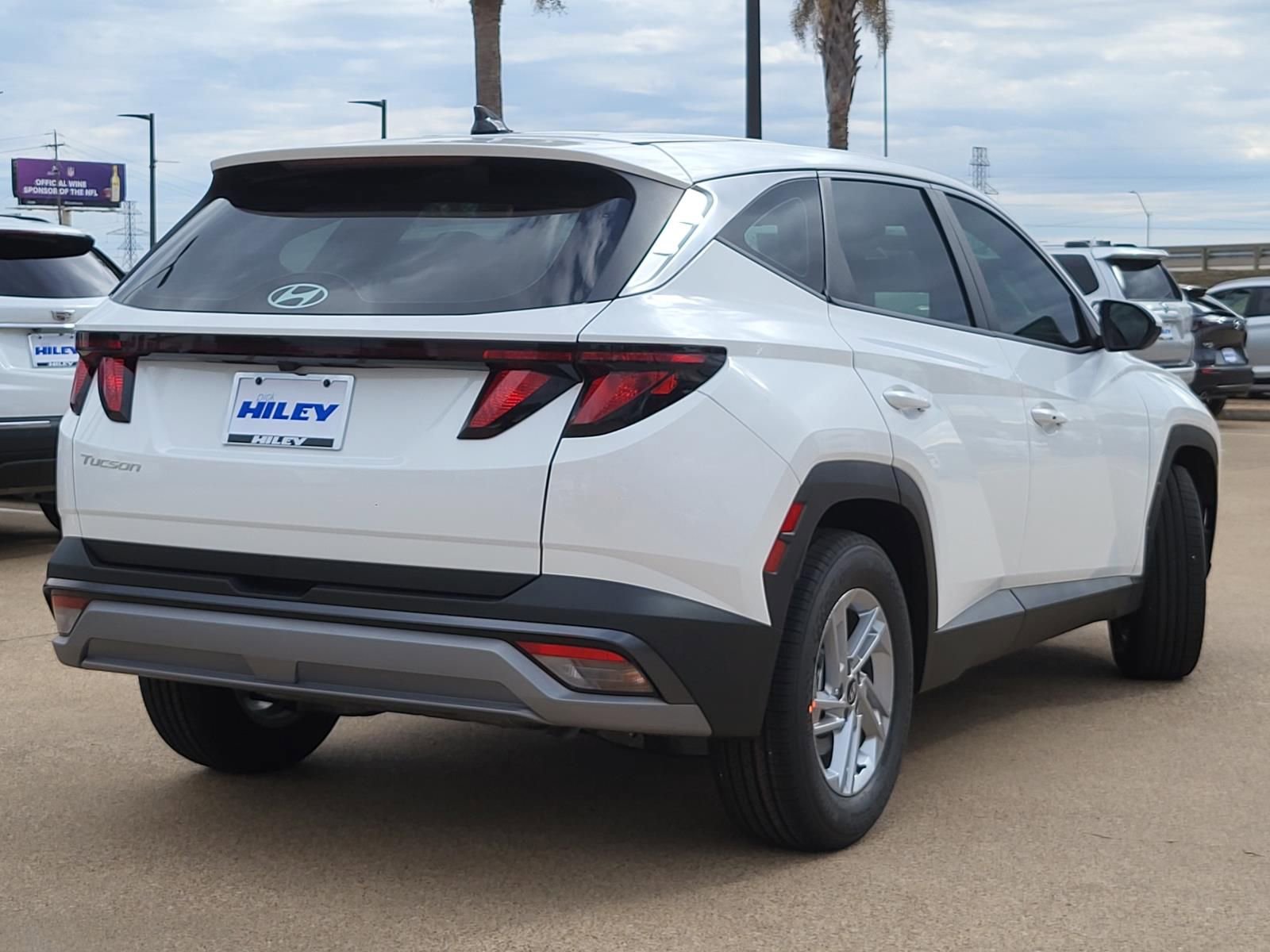New 2026 Hyundai Tucson SE image 5