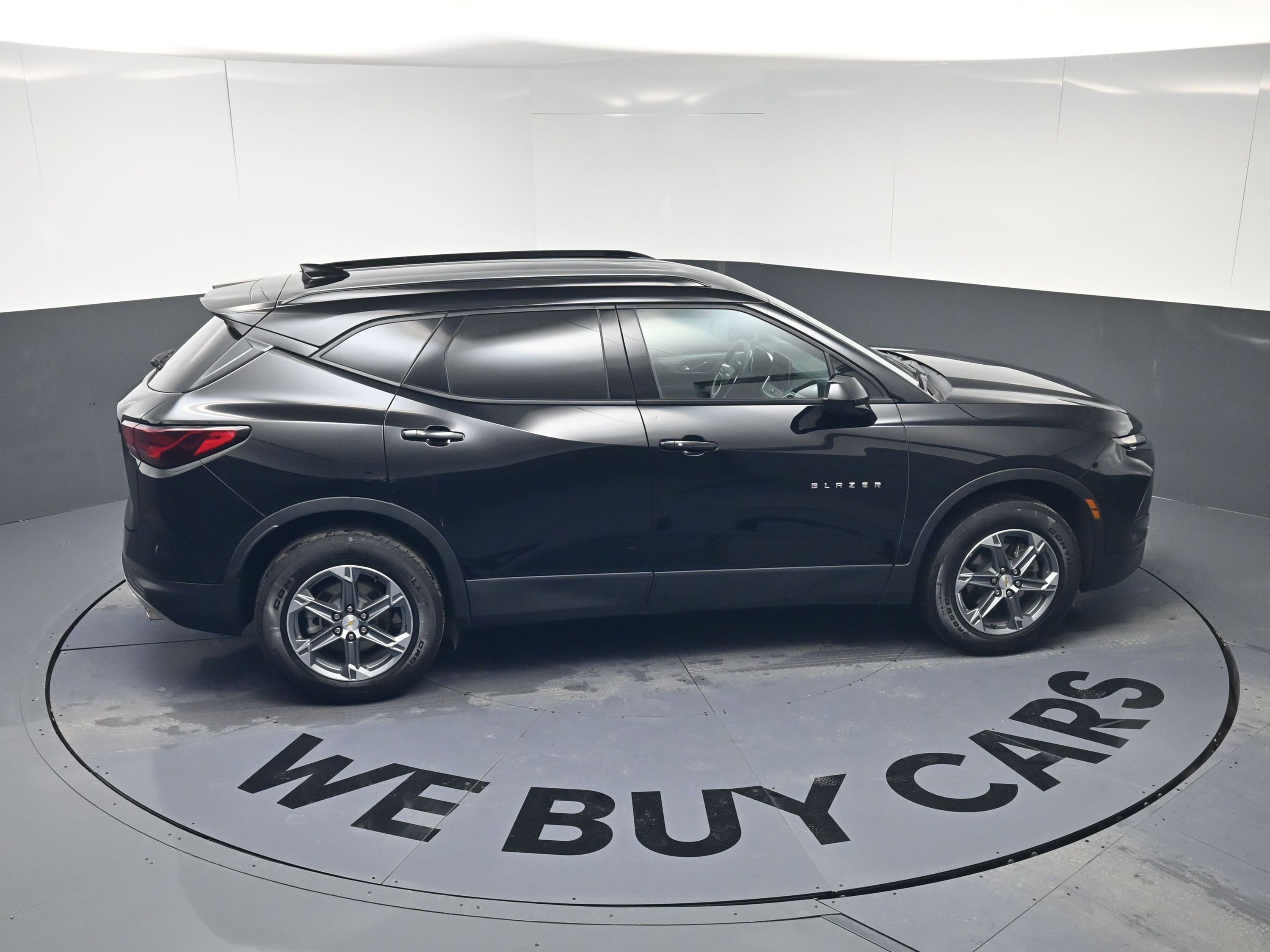 Certified 2024 Chevrolet Blazer LT w/ Convenience Package image 32