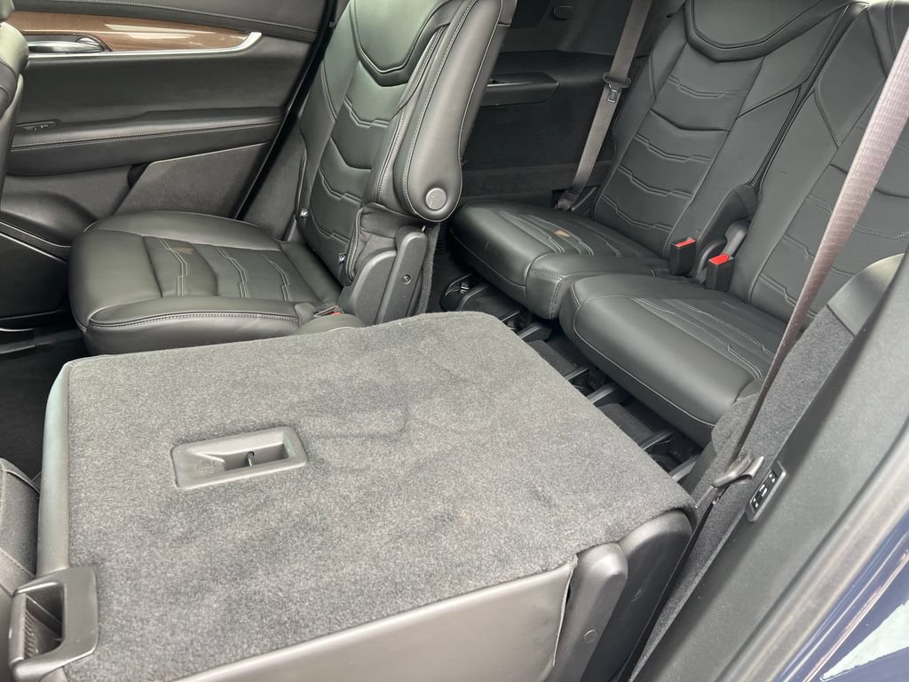 Certified 2024 Cadillac XT6 Sport w/ Platinum Package AWD/4WD image 15