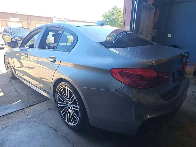 Used 2018 BMW 540i RWD image 2