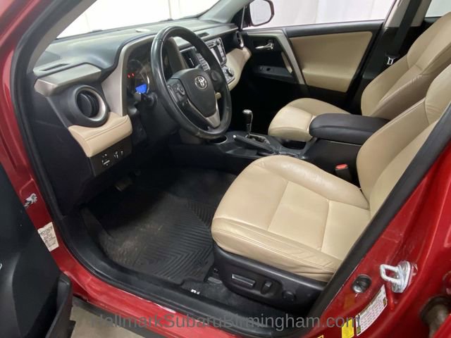 Used 2014 Toyota RAV4 Limited image 11