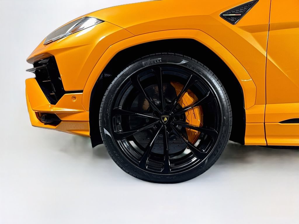 Used 2024 Lamborghini Urus S AWD/4WD image 31