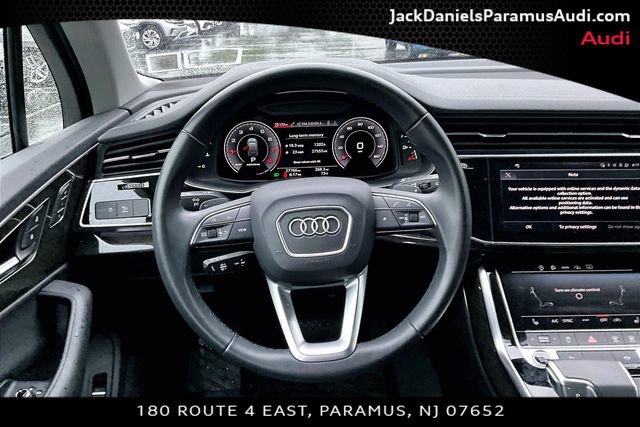 Used 2023 Audi Q7 2.0T Premium w/ Convenience Package AWD/4WD image 5