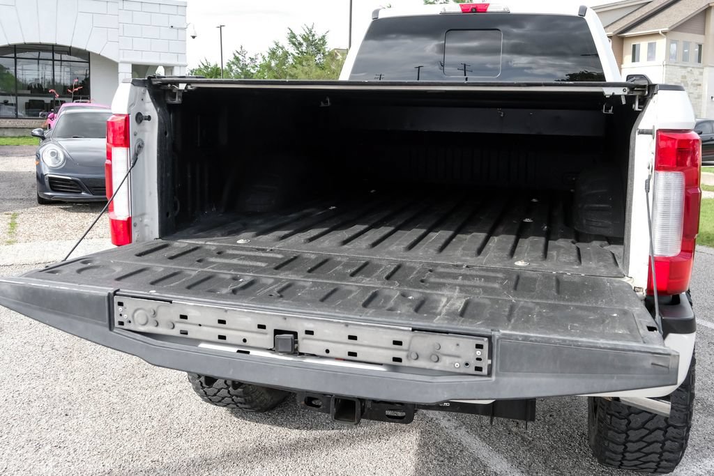 Used 2019 Ford F250 Platinum w/ Platinum Ultimate Package AWD/4WD image 60